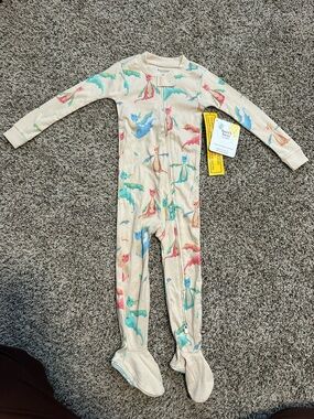 Burt’s Bees Baby Dragon Print Footed One‑Piece 24M NWT Organic Cotton